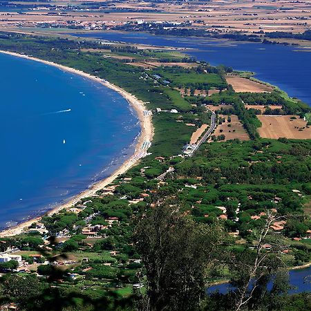 Un Quadro Sulla Laguna Monte Argentario Exterior foto